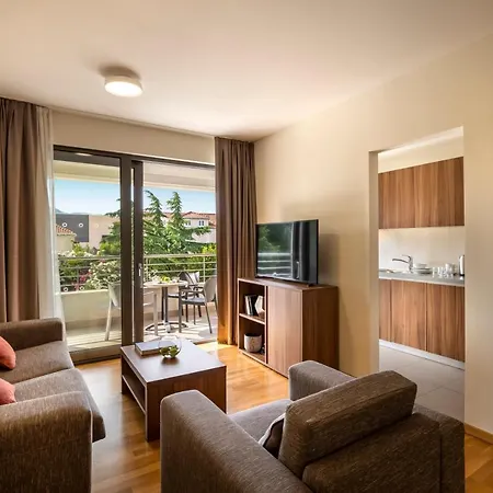 Maistra Select Premium * Srebreno