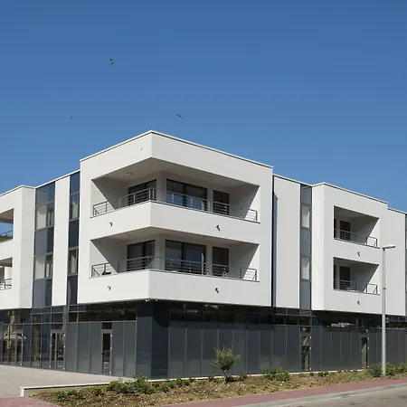 Maistra Select Premium * Srebreno