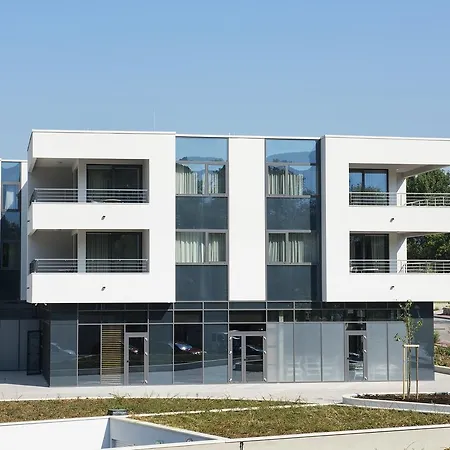 Lägenhet Maistra Select Premium