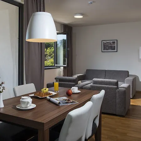 Maistra Select Premium *