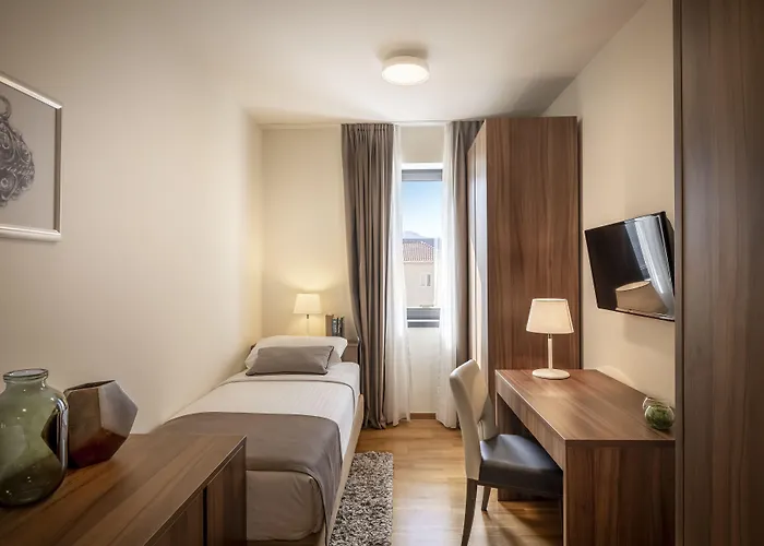 Maistra Select Premium *