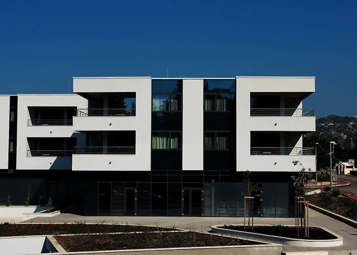 Maistra Select Premium * Srebreno